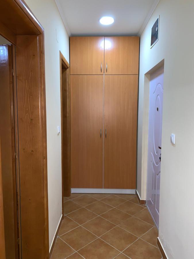 Apartman Joja Apartment บาร์ ภายนอก รูปภาพ